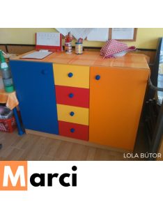 Hambár Marci tálalószekrény középen 4 fiókkal