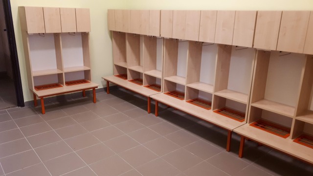 Tip-Top gyermeköltöző